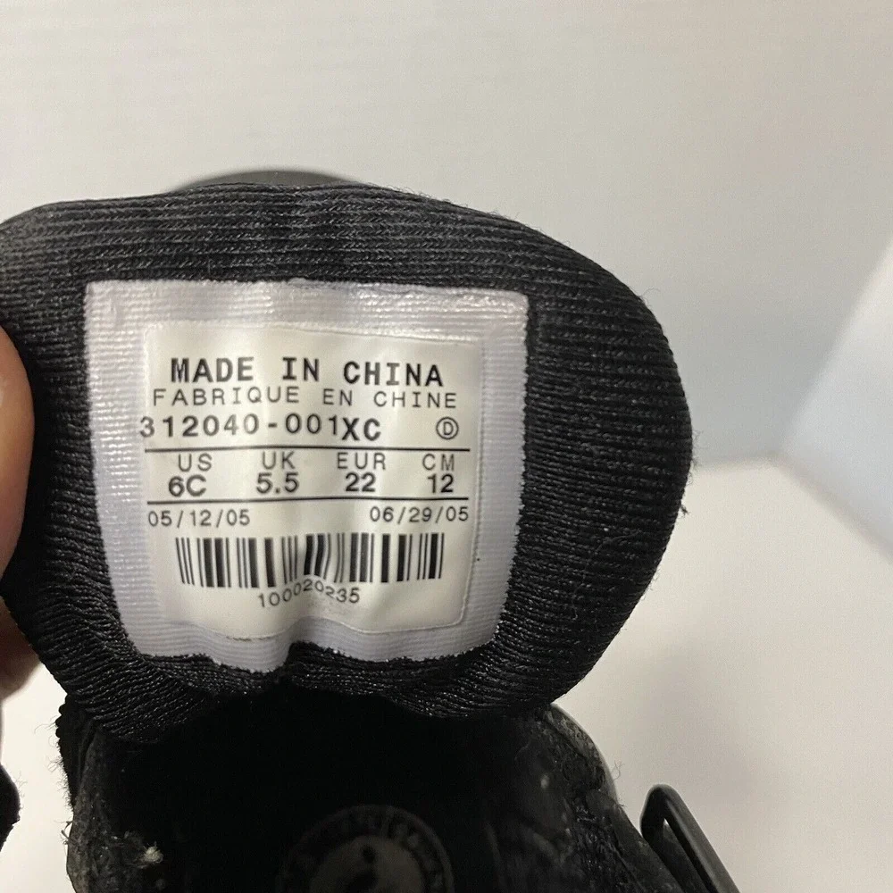 Nike Kids High Top Sneakers Black Leather Athletic Shoes Hook Loop Strap Size 6C